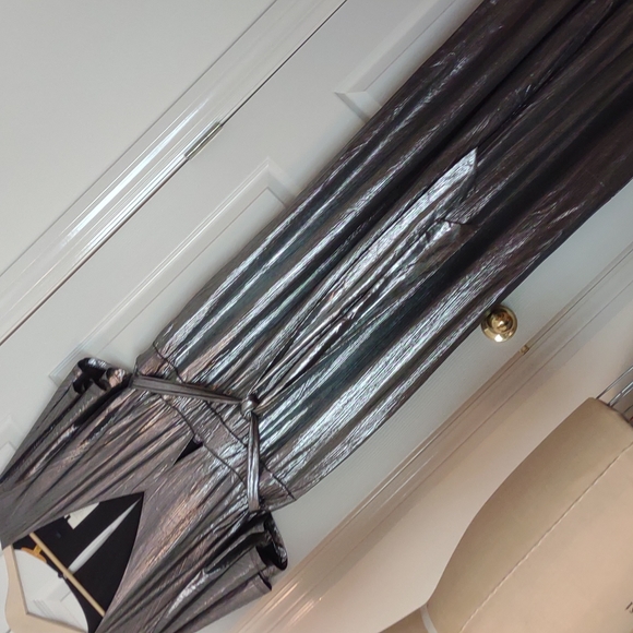 Refinery 29 x Eloquii Metallic Jumpsuit Sz. 20 NWT - Picture 5 of 7
